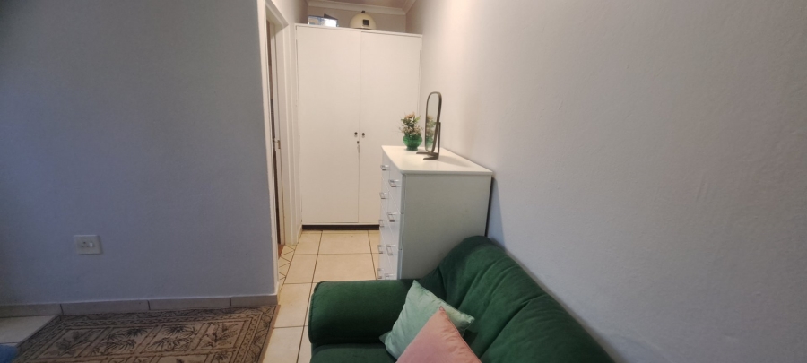 To Let 1 Bedroom Property for Rent in Hurlyvale Gauteng