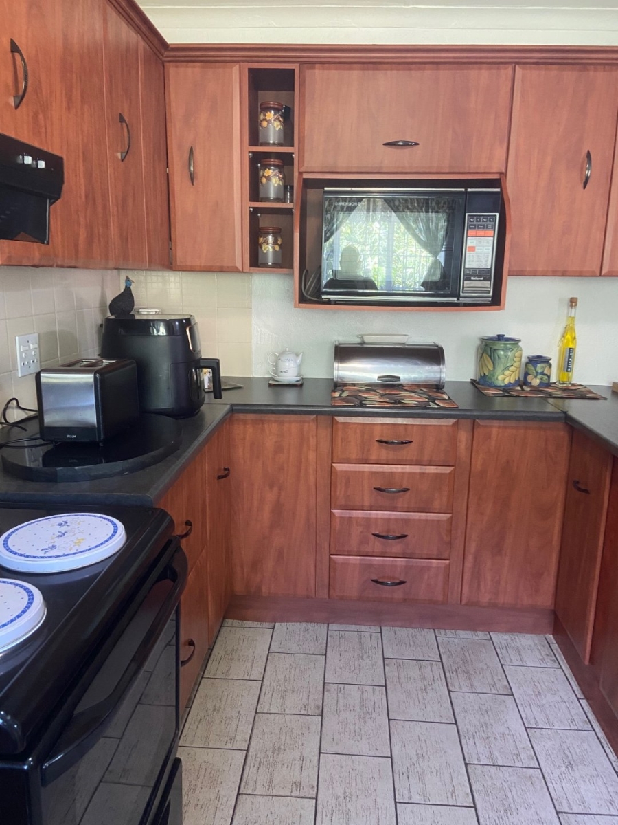3 Bedroom Property for Sale in Illiondale Gauteng