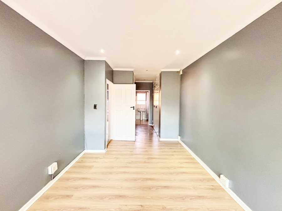 3 Bedroom Property for Sale in Wierda Park Gauteng