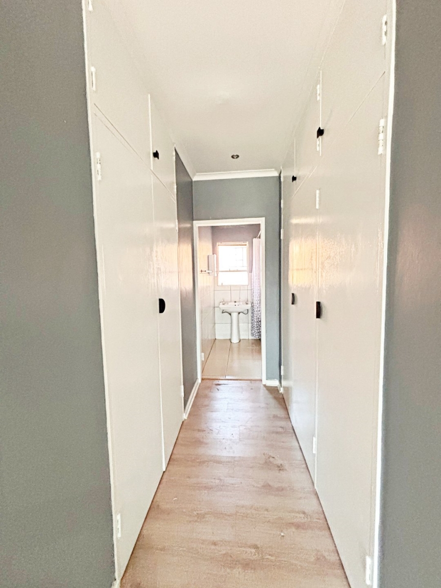 3 Bedroom Property for Sale in Wierda Park Gauteng