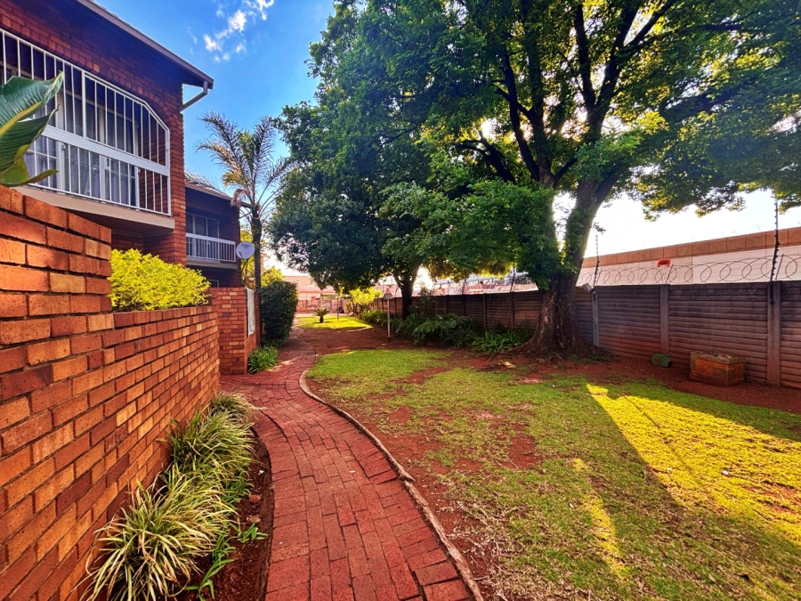 3 Bedroom Property for Sale in Wierda Park Gauteng