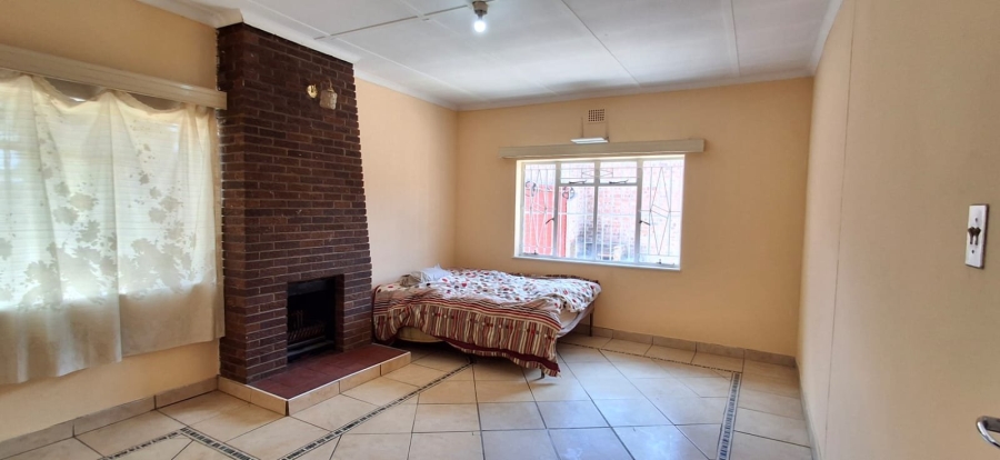 8 Bedroom Property for Sale in West Park Gauteng