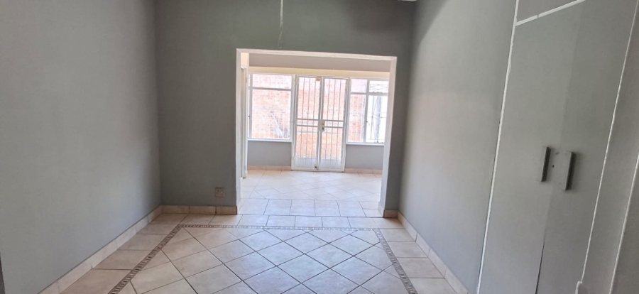 8 Bedroom Property for Sale in West Park Gauteng
