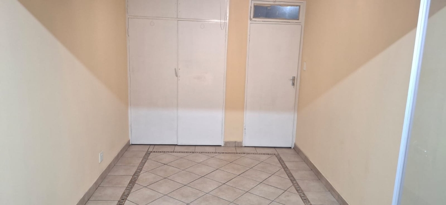 8 Bedroom Property for Sale in West Park Gauteng