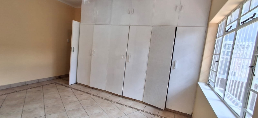 8 Bedroom Property for Sale in West Park Gauteng