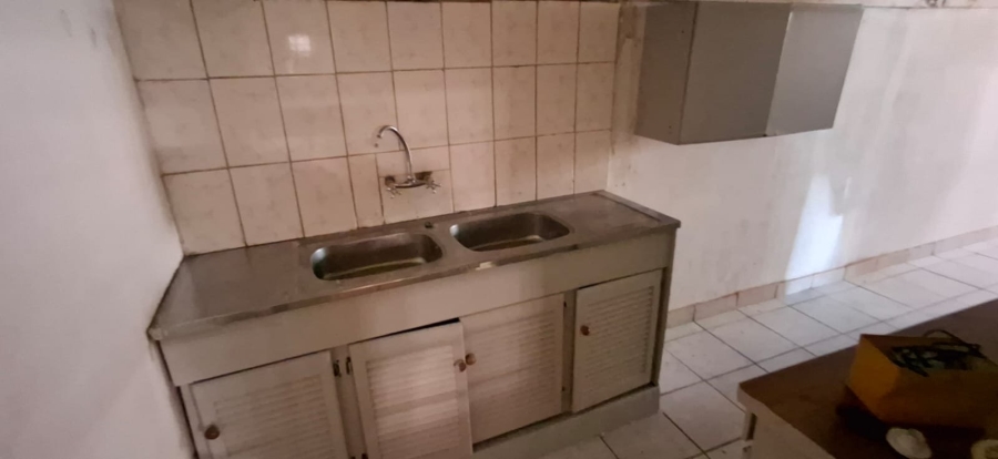 8 Bedroom Property for Sale in West Park Gauteng
