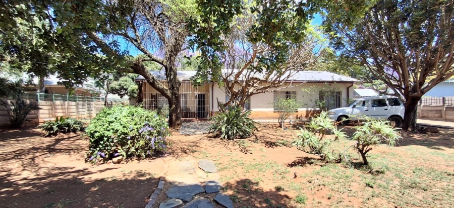 5 Bedroom Property for Sale in Pretoria Gardens Gauteng