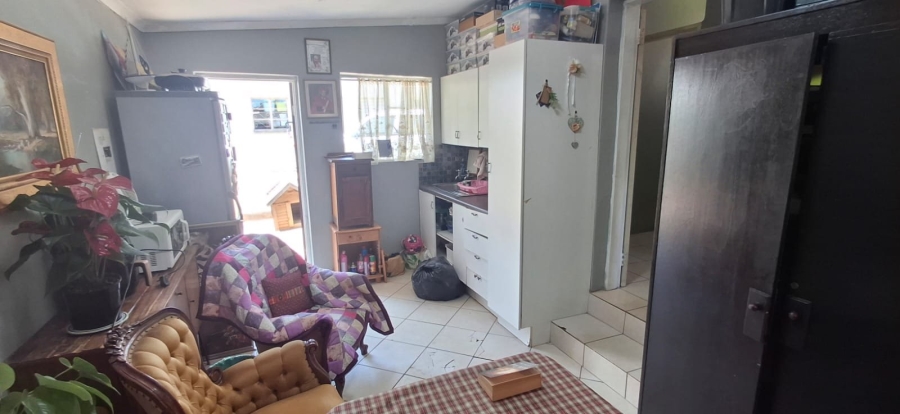 5 Bedroom Property for Sale in Pretoria Gardens Gauteng