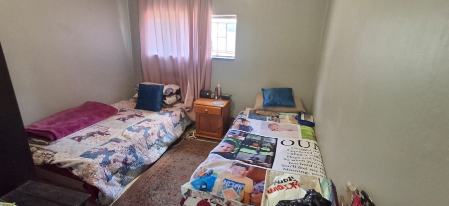5 Bedroom Property for Sale in Pretoria Gardens Gauteng
