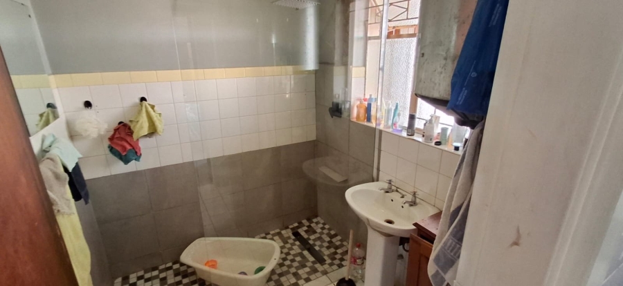 5 Bedroom Property for Sale in Pretoria Gardens Gauteng
