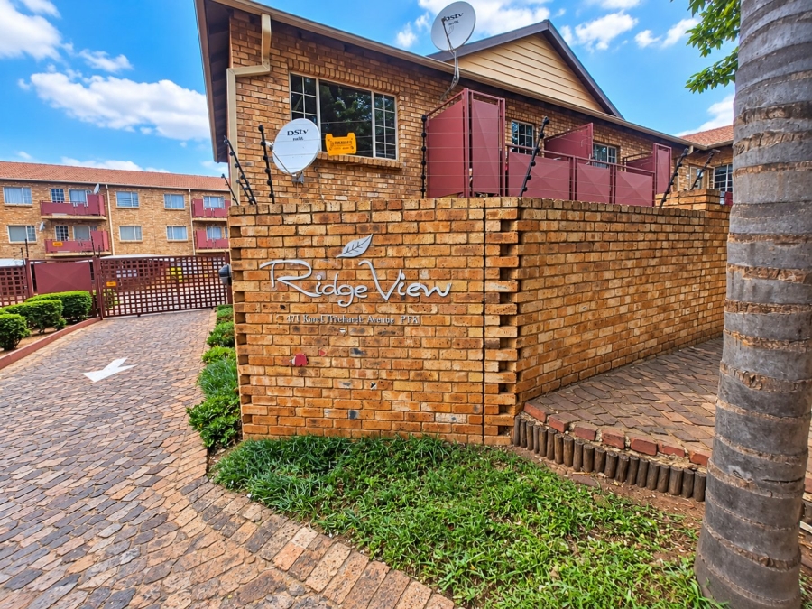 To Let 2 Bedroom Property for Rent in Mountain View Gauteng