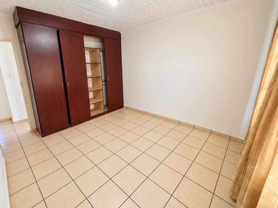 To Let 2 Bedroom Property for Rent in Mountain View Gauteng