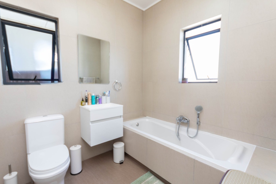 2 Bedroom Property for Sale in Kyalami Ah Gauteng