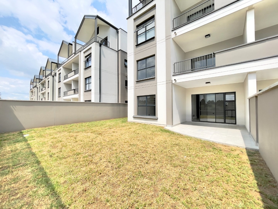 To Let 3 Bedroom Property for Rent in Waterfall Gauteng