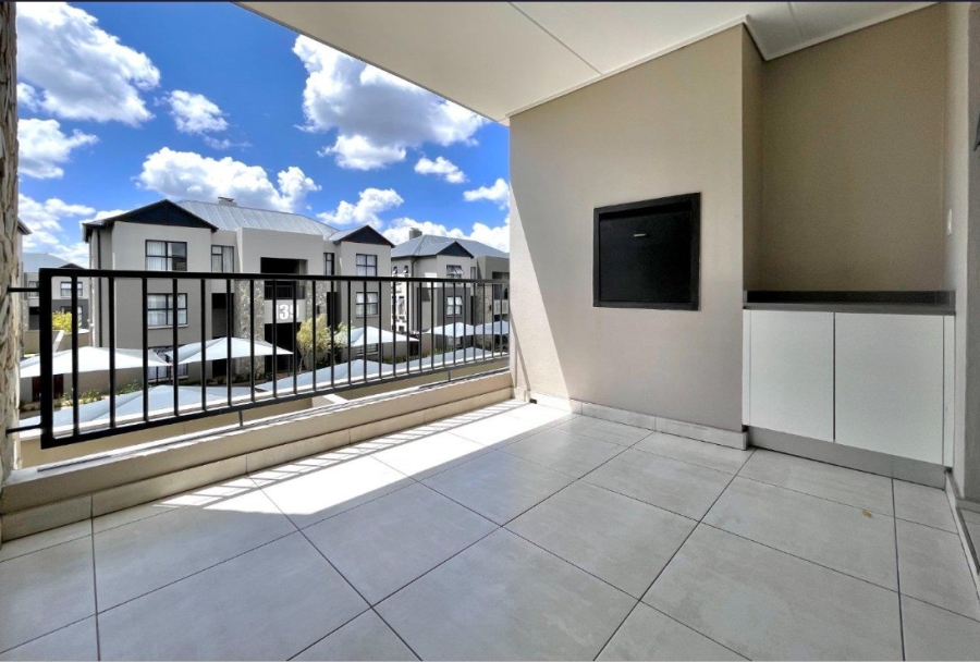 To Let 3 Bedroom Property for Rent in Waterfall Gauteng