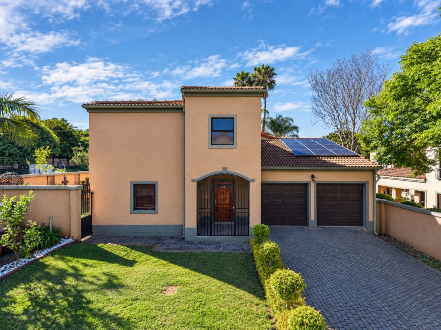 3 Bedroom Property for Sale in Faerie Glen Gauteng