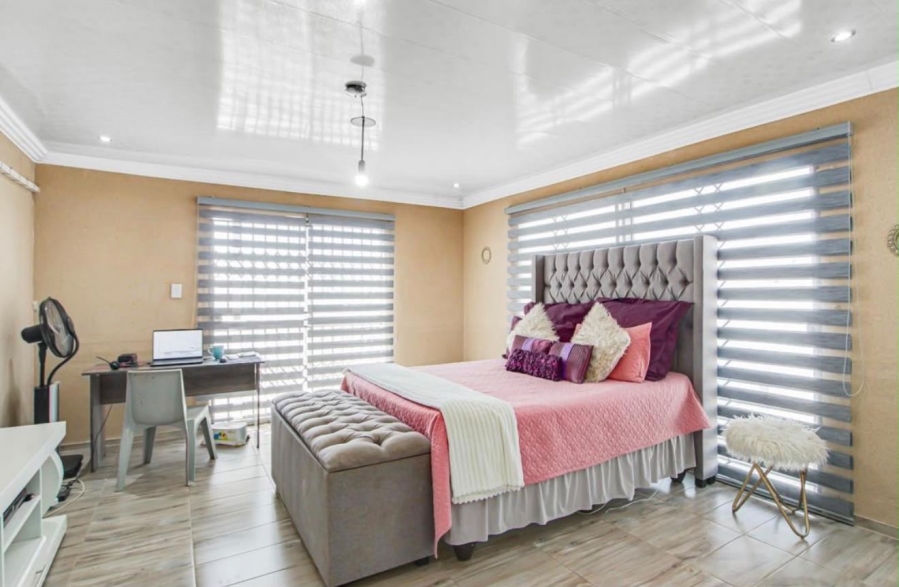 4 Bedroom Property for Sale in Pretoria North Gauteng