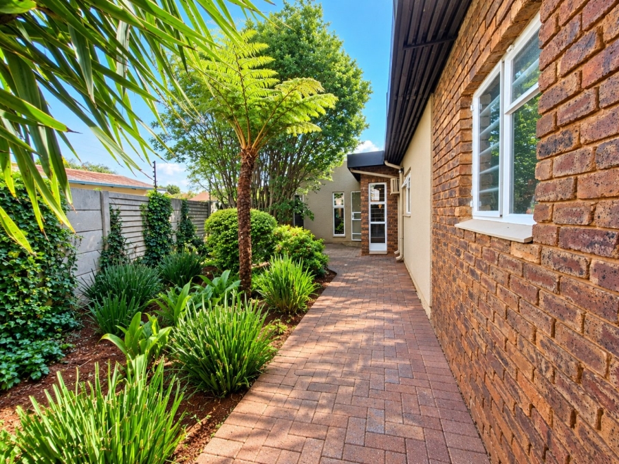 4 Bedroom Property for Sale in Lyttelton Manor Gauteng
