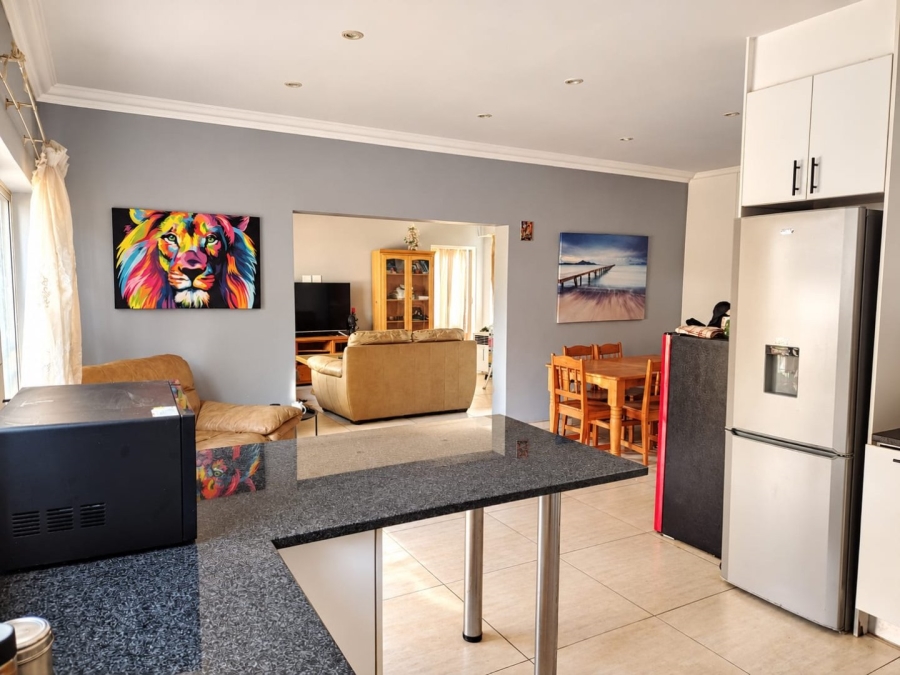3 Bedroom Property for Sale in Meyerspark Gauteng