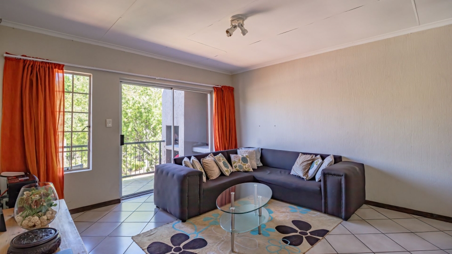2 Bedroom Property for Sale in Wilgeheuwel Gauteng