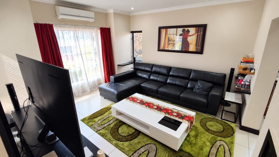 3 Bedroom Property for Sale in Amberfield Gauteng