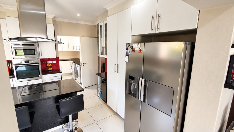 3 Bedroom Property for Sale in Amberfield Gauteng