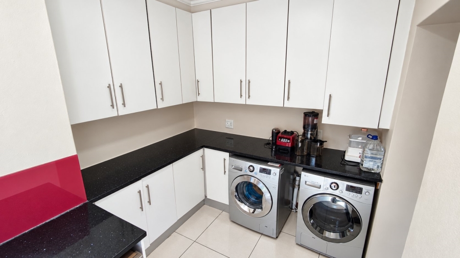 3 Bedroom Property for Sale in Amberfield Gauteng