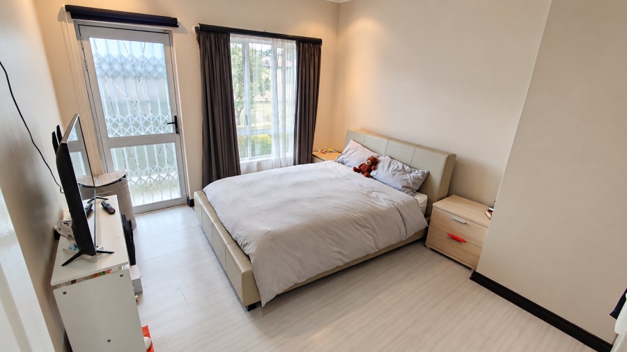 3 Bedroom Property for Sale in Amberfield Gauteng