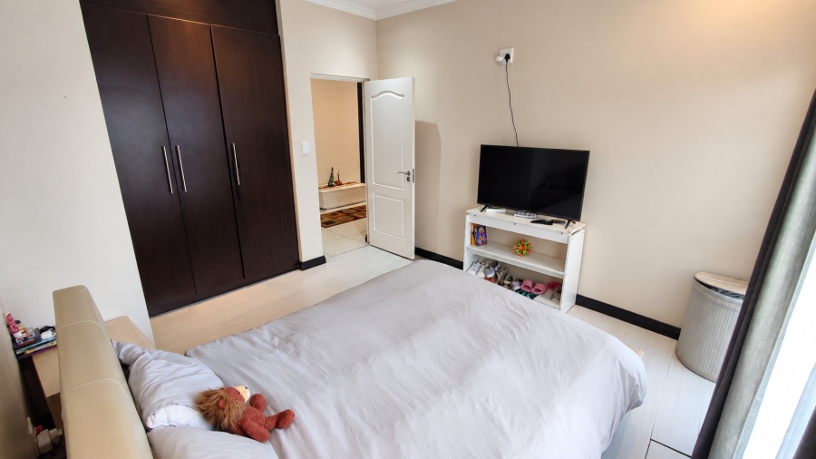 3 Bedroom Property for Sale in Amberfield Gauteng