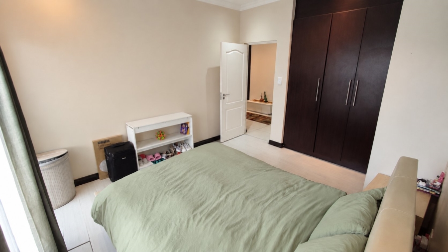 3 Bedroom Property for Sale in Amberfield Gauteng
