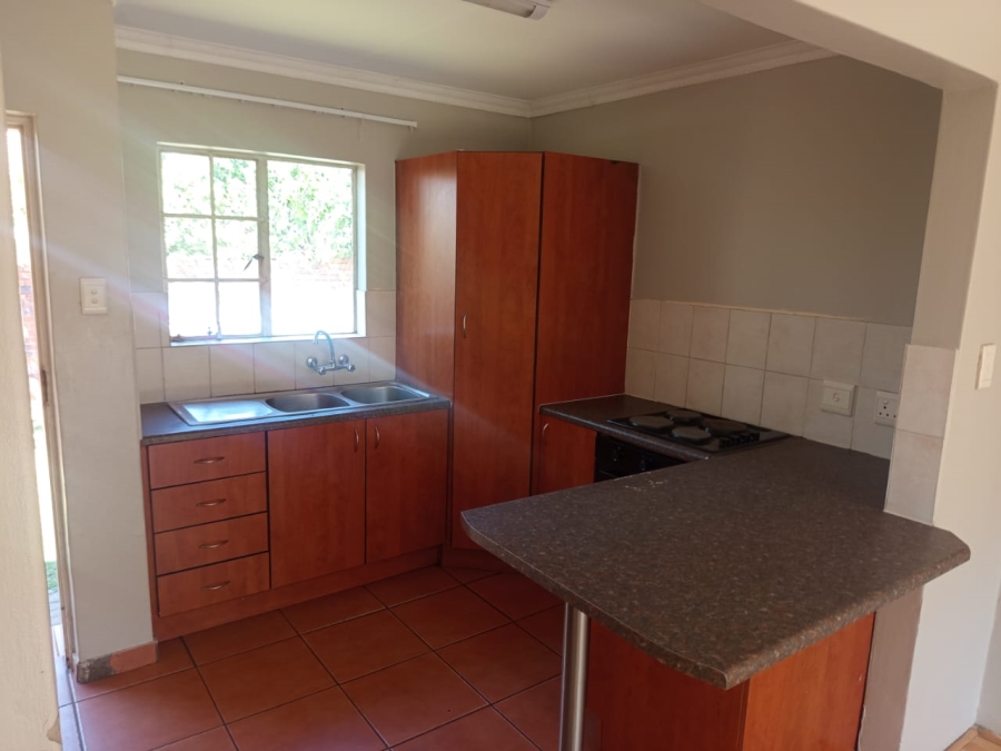 3 Bedroom Property for Sale in Noordwyk Gauteng
