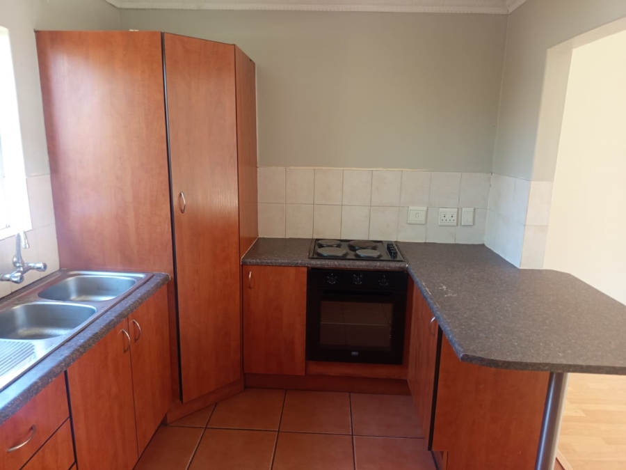 3 Bedroom Property for Sale in Noordwyk Gauteng