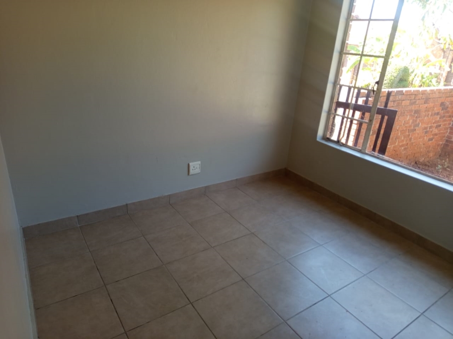 3 Bedroom Property for Sale in Noordwyk Gauteng