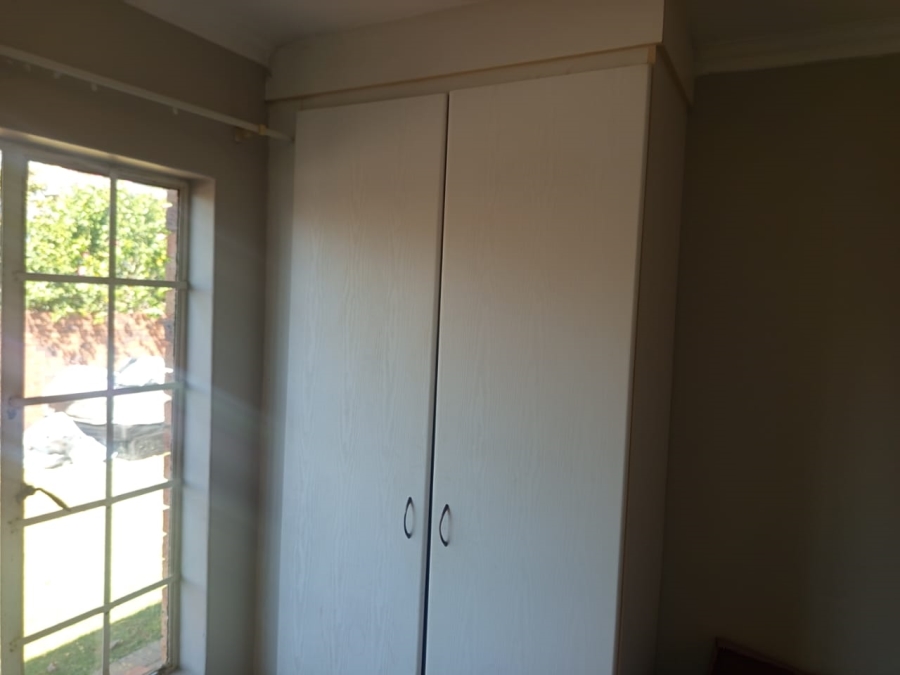 3 Bedroom Property for Sale in Noordwyk Gauteng