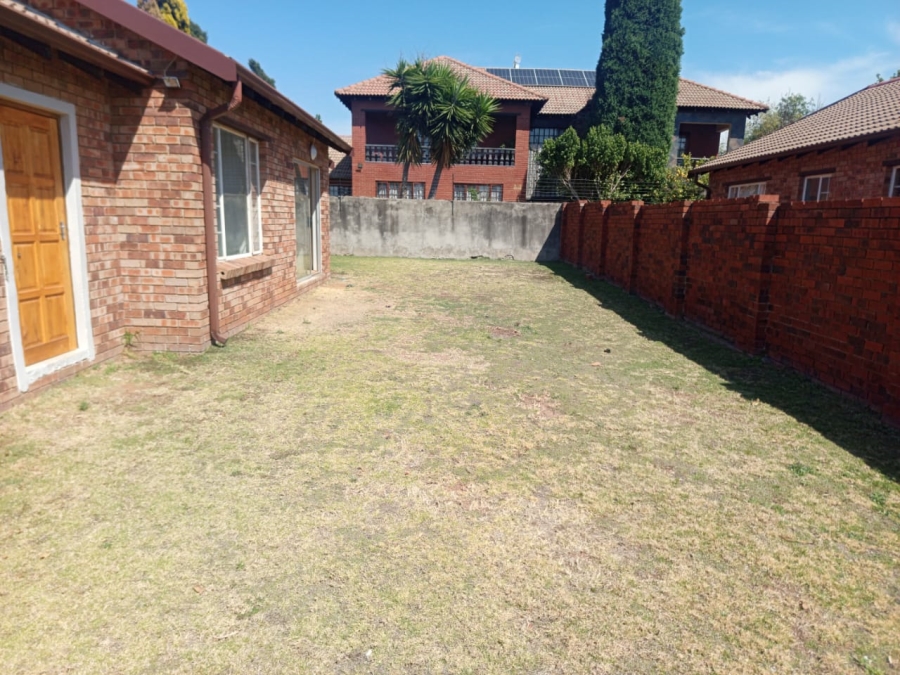 3 Bedroom Property for Sale in Noordwyk Gauteng