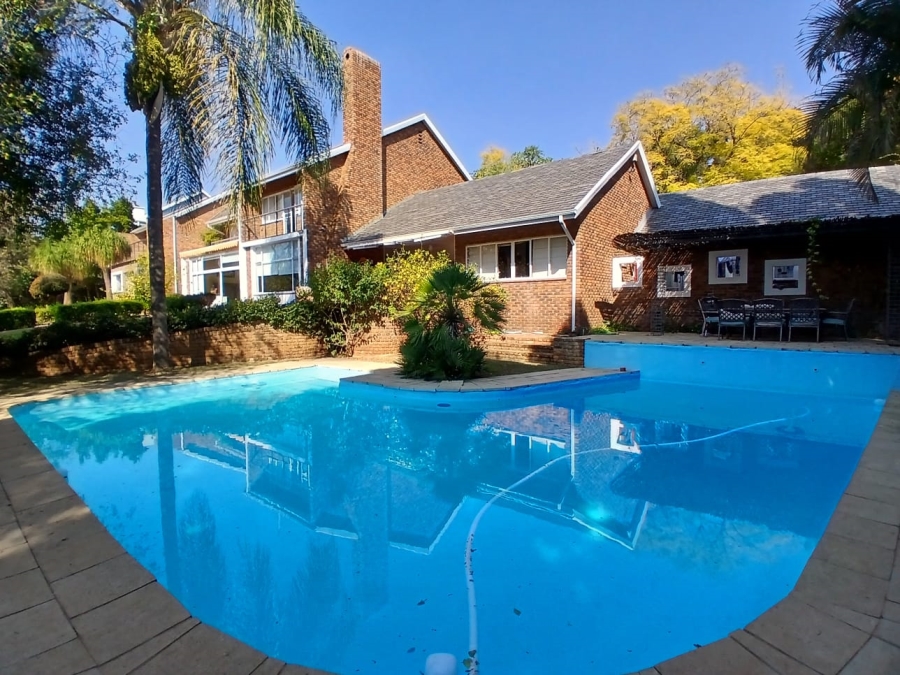 To Let 5 Bedroom Property for Rent in Groenkloof Gauteng
