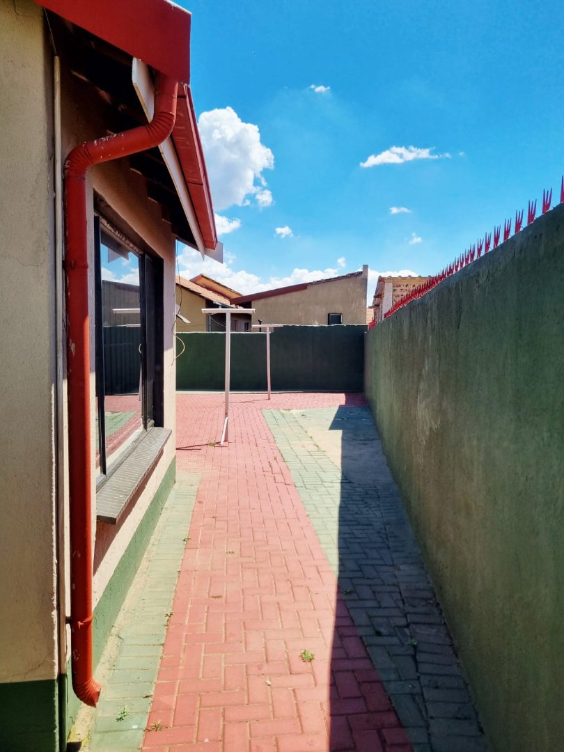 3 Bedroom Property for Sale in Vosloorus Gauteng