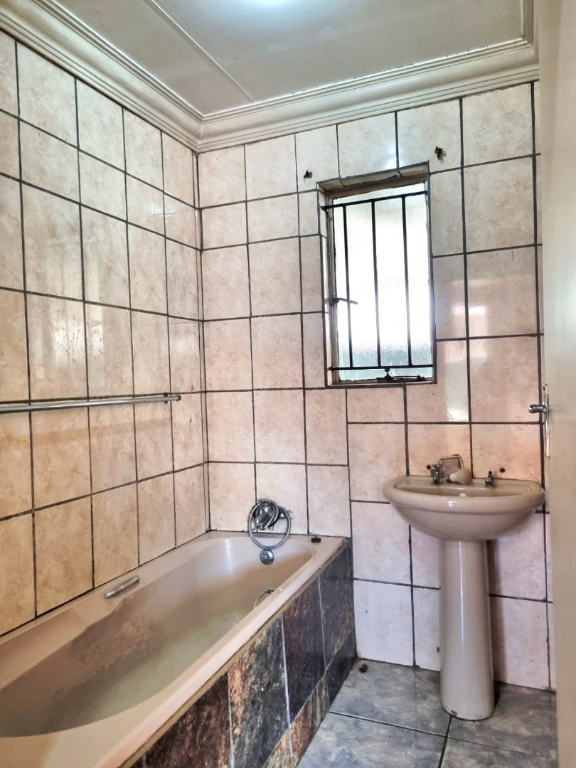 3 Bedroom Property for Sale in Vosloorus Gauteng