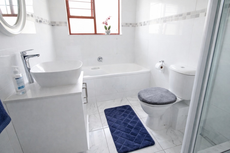 3 Bedroom Property for Sale in Noordhang Gauteng