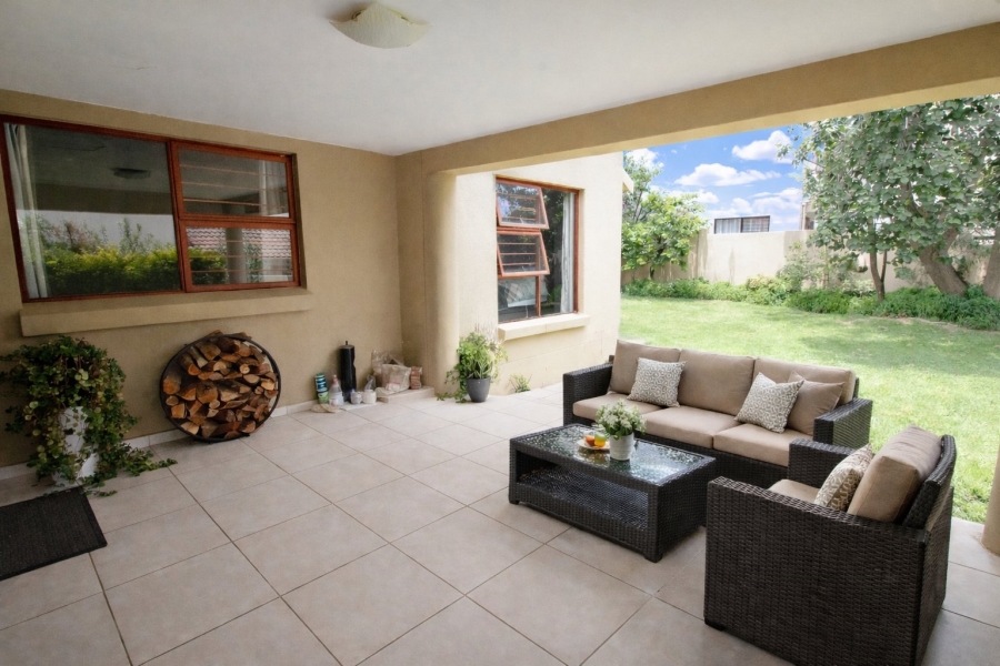 3 Bedroom Property for Sale in Noordhang Gauteng