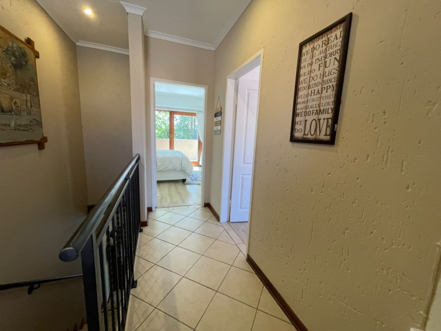 2 Bedroom Property for Sale in Noordheuwel Gauteng