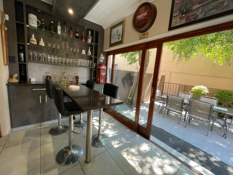 2 Bedroom Property for Sale in Noordheuwel Gauteng