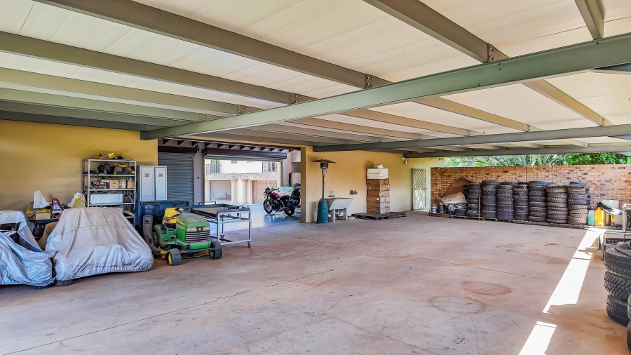Commercial Property for Sale in Kameeldrift East Gauteng