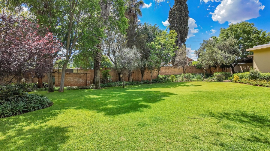Commercial Property for Sale in Kameeldrift East Gauteng