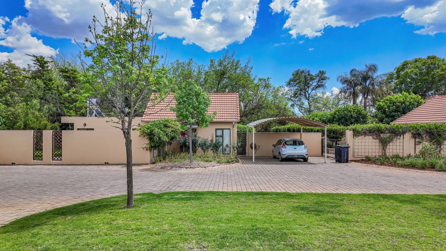Commercial Property for Sale in Kameeldrift East Gauteng