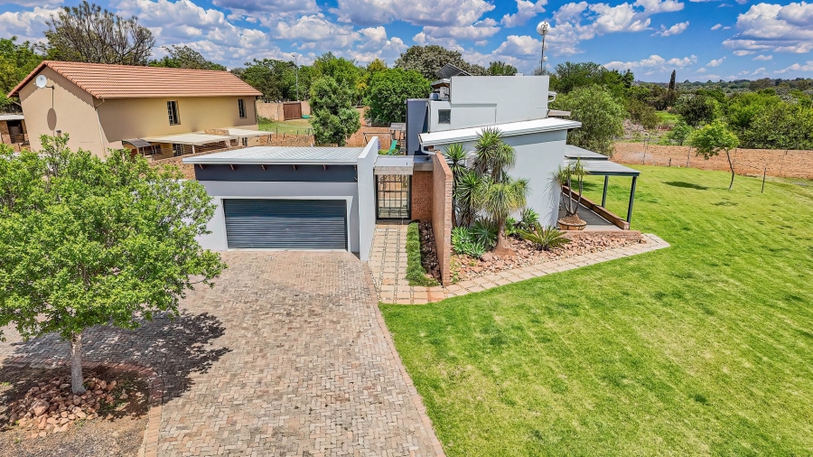 Commercial Property for Sale in Kameeldrift East Gauteng