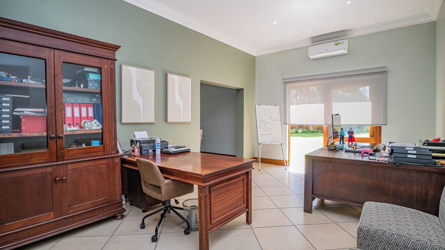 Commercial Property for Sale in Kameeldrift East Gauteng