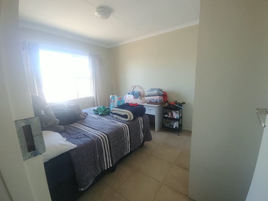 To Let 2 Bedroom Property for Rent in Bardene Gauteng