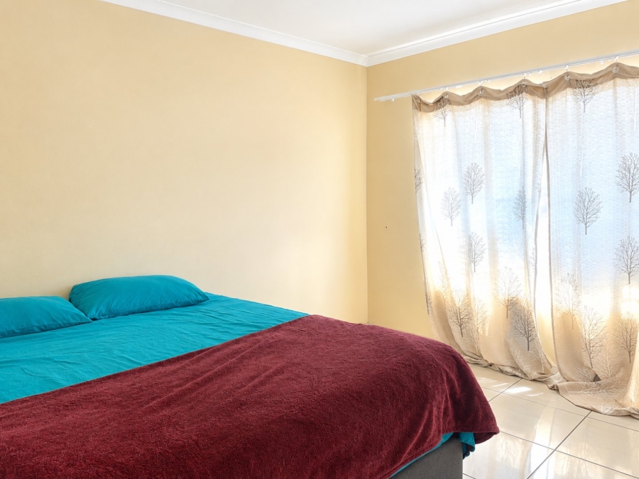 To Let 2 Bedroom Property for Rent in Zwartkop Gauteng