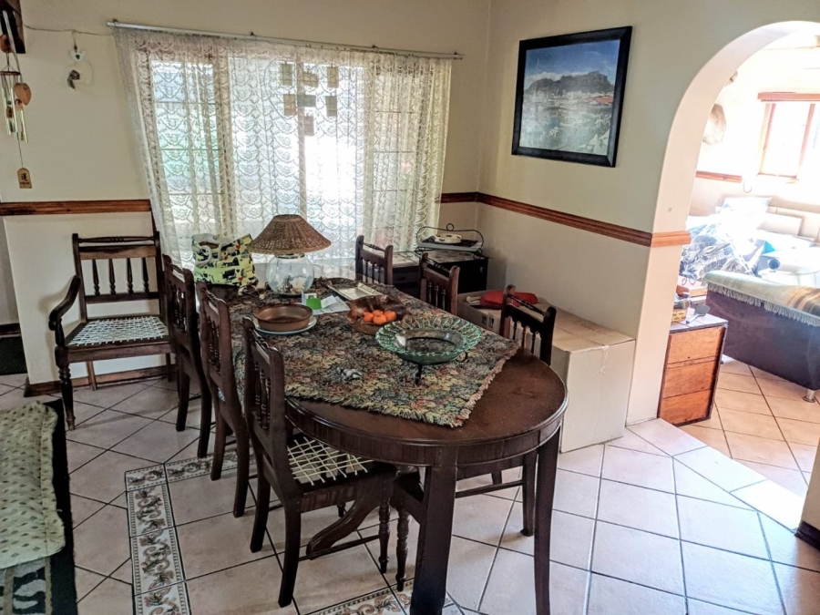 4 Bedroom Property for Sale in Sinoville Gauteng